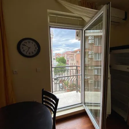 Studio Alice Pomorie Apartament *